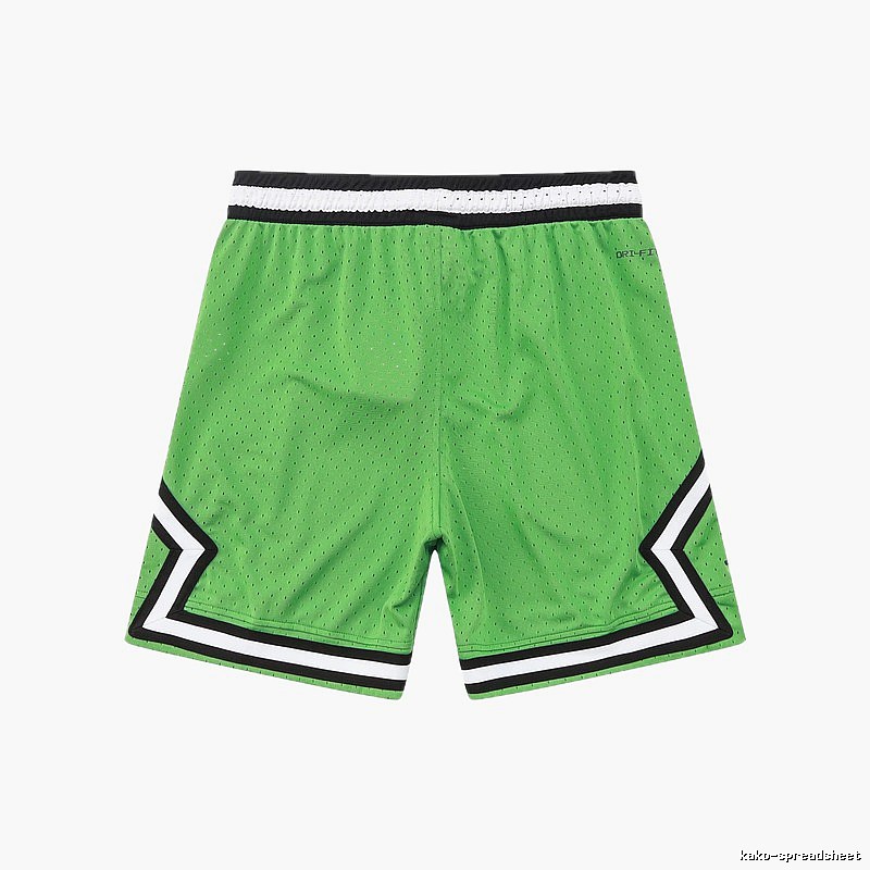 AJ basketball-style green shorts