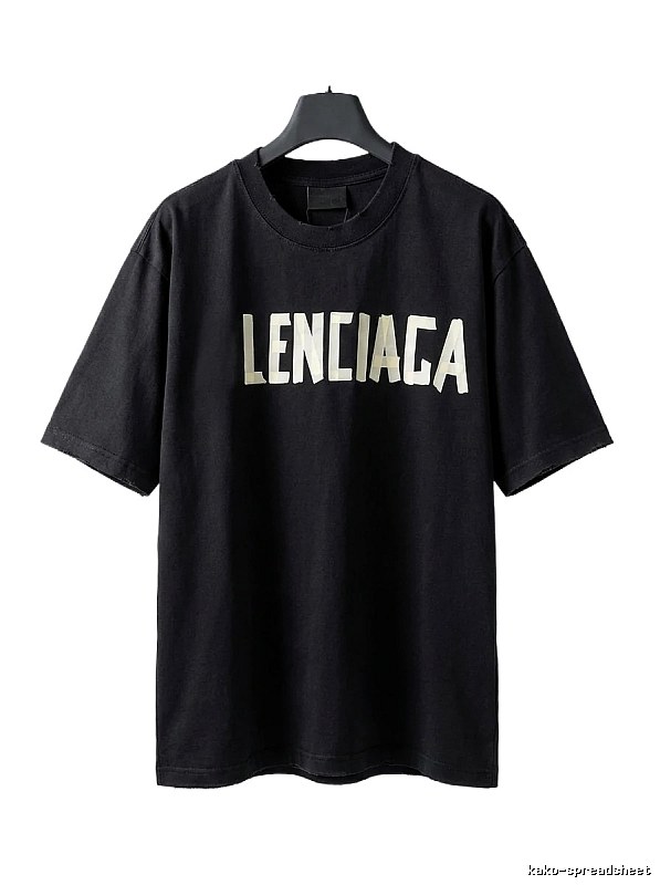 Balenciaga letter-style black T-shirt