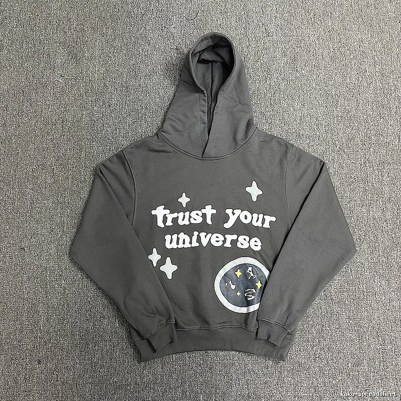 Broken Hearts Style H216 Skull Graphic Hoodie Streetwear Look