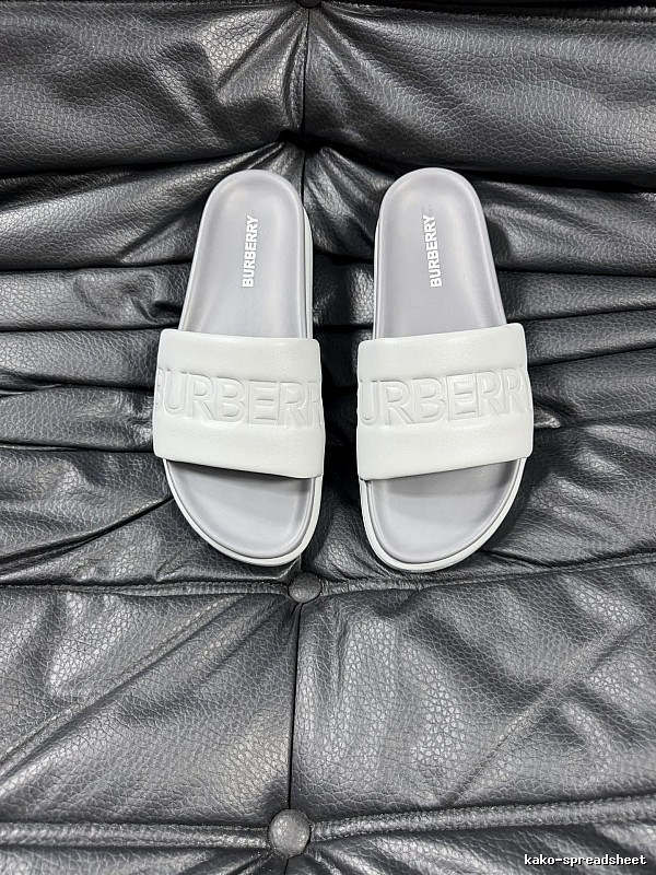 Burberry Embossed Collection Minimalist Style Light Grey Slide Sandals