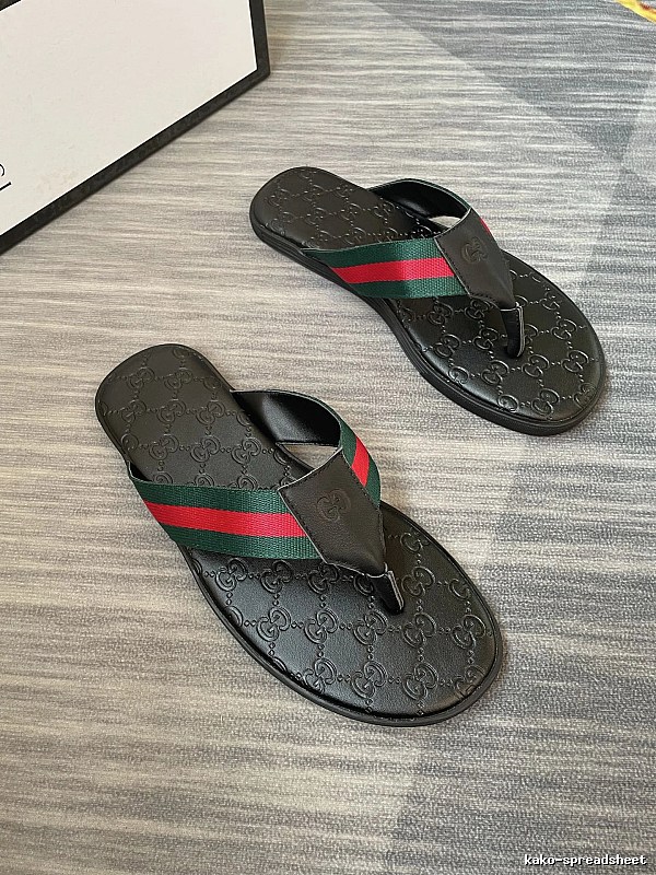 Gucci Classic Monogram Casual Style Black Flip Flops