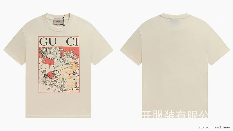 Gucci Vintage Style Illustration Print Off-white T-shirt