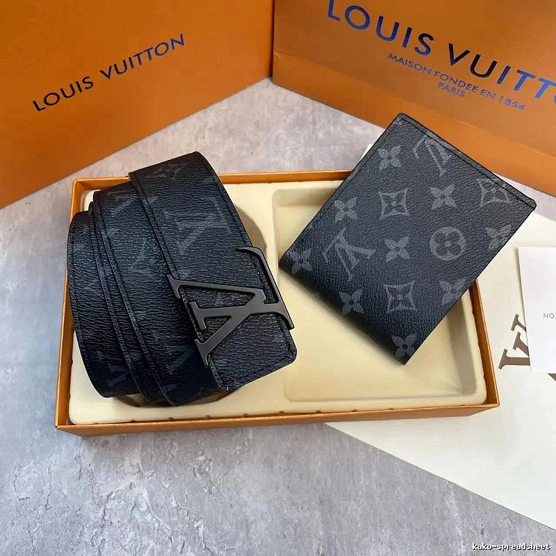 Hermes Travel-Friendly Accent Reversible Leather Belt Layered Outfit