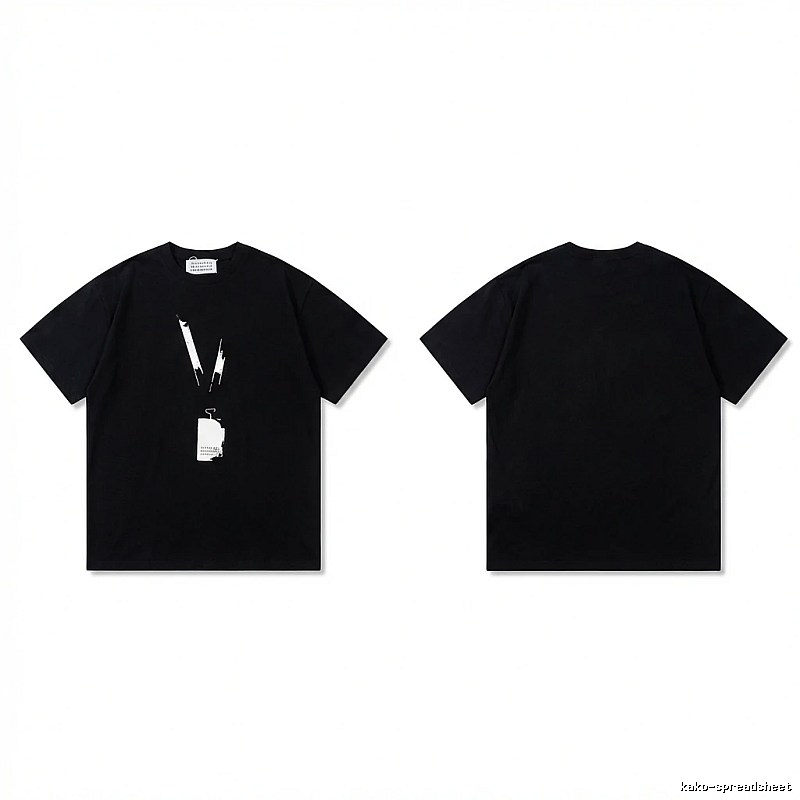 Maison Margiela minimalist black T-shirt