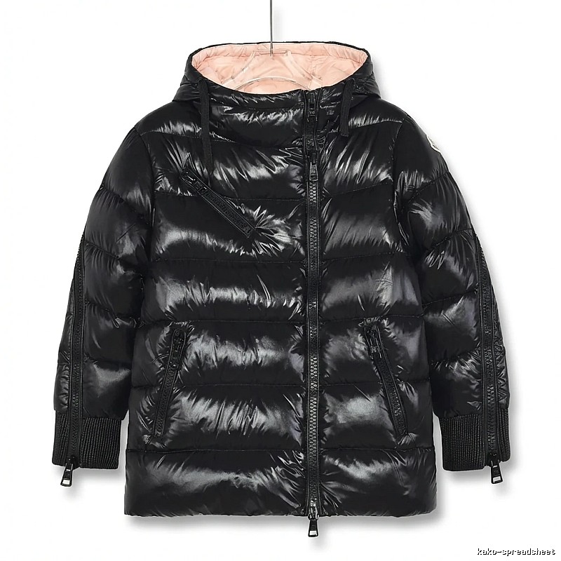 Moncler shiny and stylish black down jacket