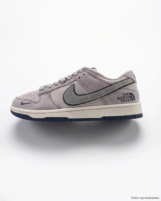 Nike Dunk Low Co-branded Grey Sports Shoes