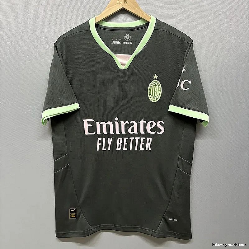 Real Madrid Gift Ready Home soccer jersey White Real Madrid with Standout Detail