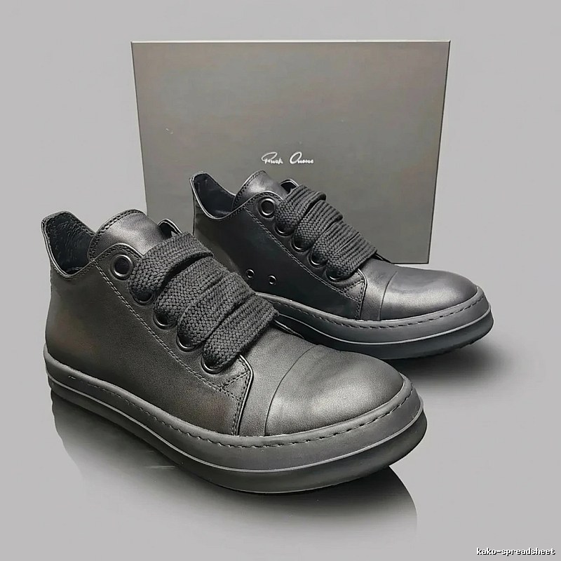 Rick Owens dark - style high - top black shoes