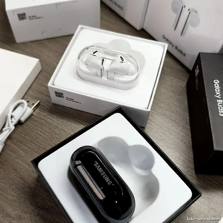 Shokz OpenFit Open-Ear Earbuds in White