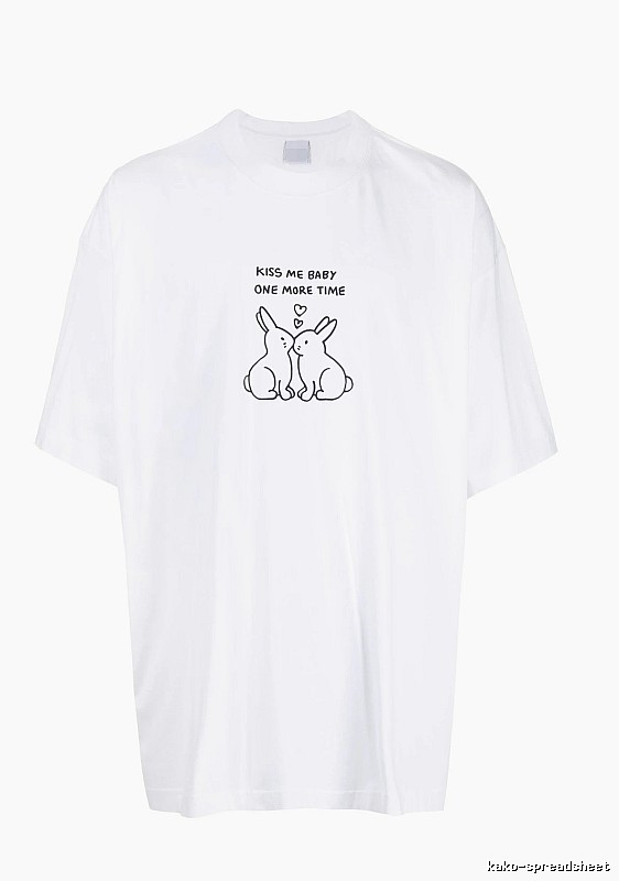 Urban Statement graphic T-shirt Black Colorful Lucky with Casual Appeal