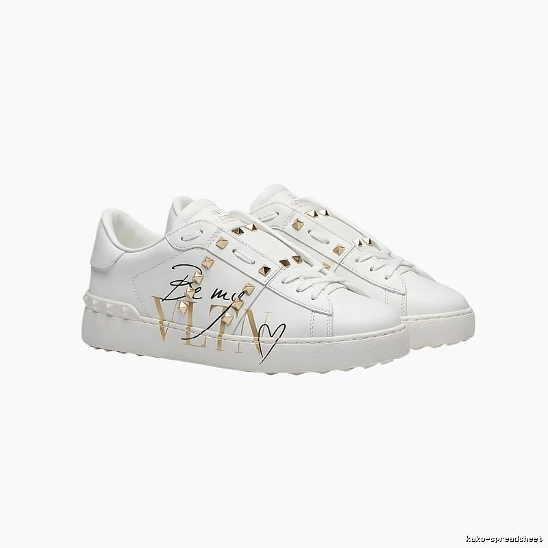 Valentino rivet trendy white shoes
