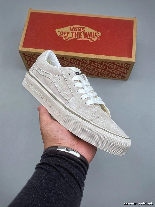 Vans Cream Padded Low Collar Skate Sneakers